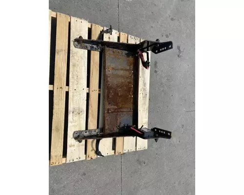 FREIGHTLINER Columbia Battery Box