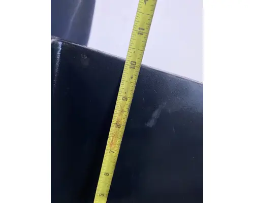 FREIGHTLINER Columbia Battery Box