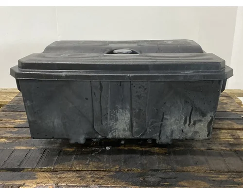 FREIGHTLINER Columbia Battery Box