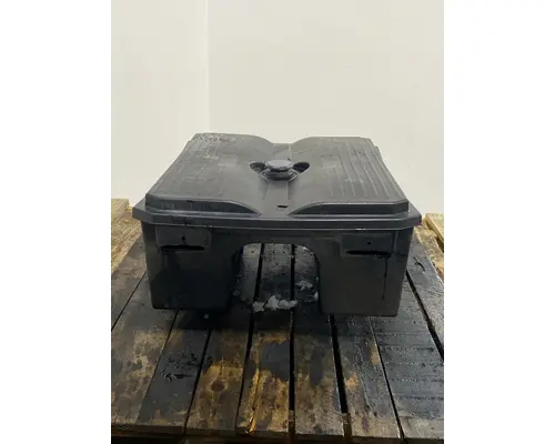 FREIGHTLINER Columbia Battery Box