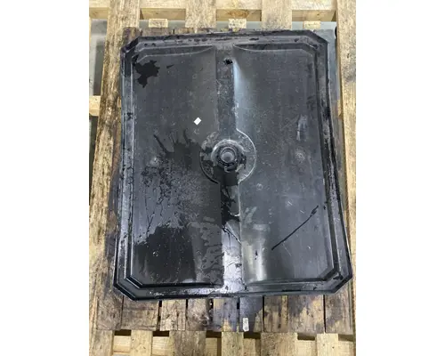 FREIGHTLINER Columbia Battery Box