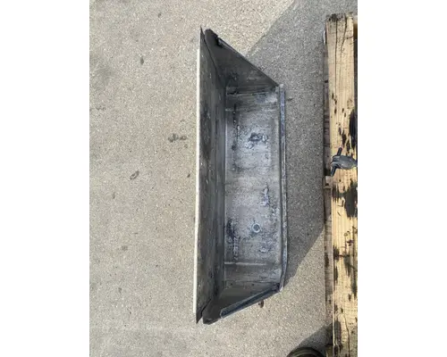 FREIGHTLINER Columbia Battery Box