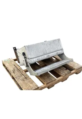 FREIGHTLINER Columbia Battery Box