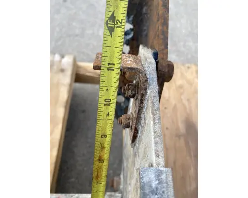 FREIGHTLINER Columbia Battery Box