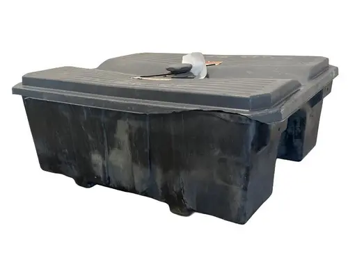 FREIGHTLINER Columbia Battery Box