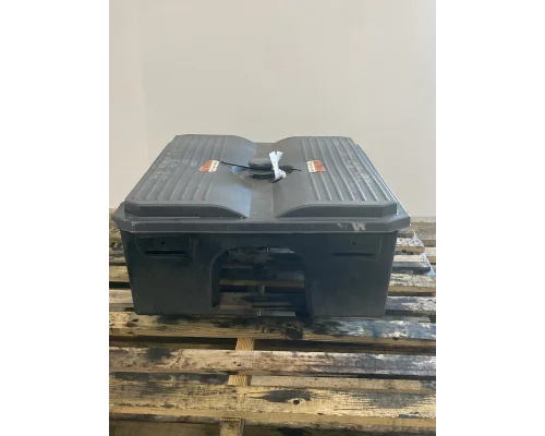 FREIGHTLINER Columbia Battery Box
