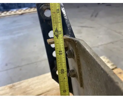 FREIGHTLINER Columbia Battery Box