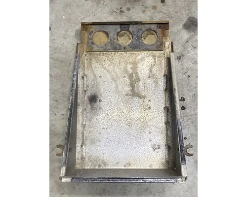 FREIGHTLINER Columbia Battery Box