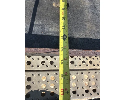 FREIGHTLINER Columbia Battery Box