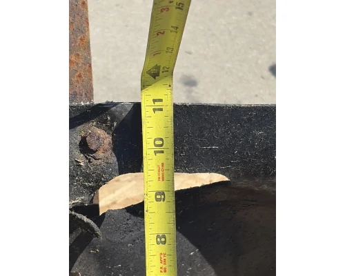 FREIGHTLINER Columbia Battery Box