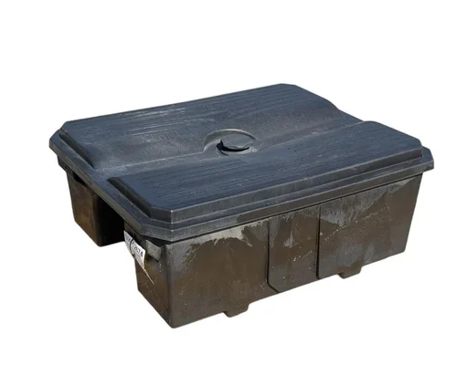FREIGHTLINER Columbia Battery Box