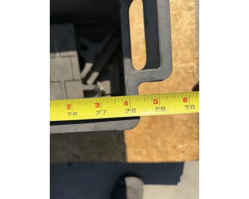 FREIGHTLINER Columbia Battery Box