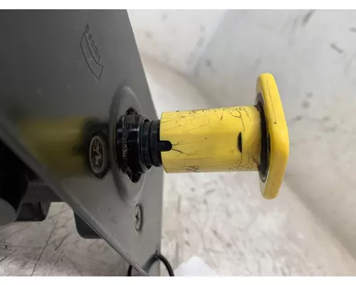 FREIGHTLINER Columbia Brake Proportioning Valve