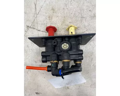 FREIGHTLINER Columbia Brake Proportioning Valve