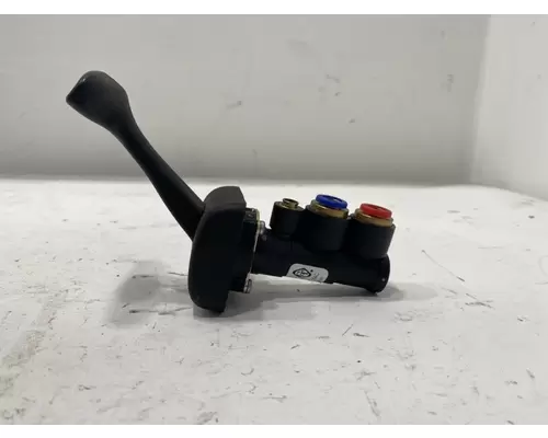 FREIGHTLINER Columbia Brake Proportioning Valve