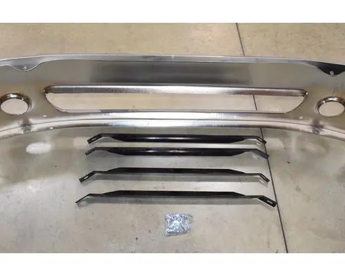 FREIGHTLINER Columbia Bumper Assembly, Front