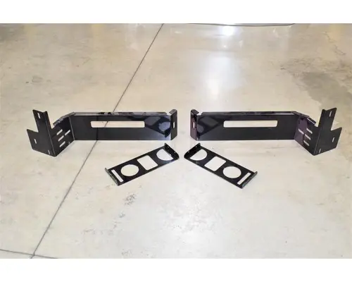 FREIGHTLINER Columbia Bumper Assembly, Front