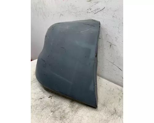 FREIGHTLINER Columbia Bumper End Cap