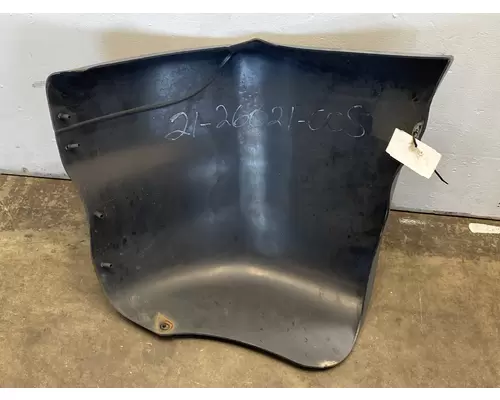 FREIGHTLINER Columbia Bumper End Cap