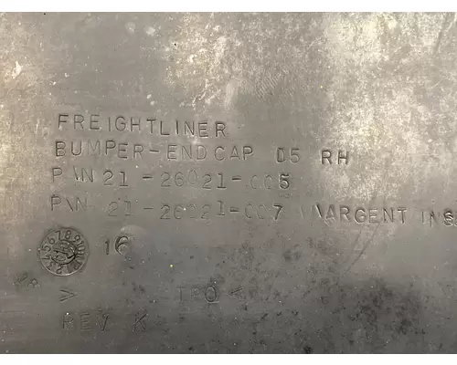 FREIGHTLINER Columbia Bumper End Cap