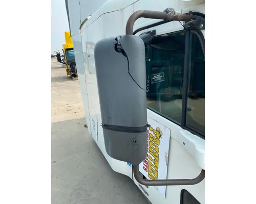 FREIGHTLINER Columbia Cab