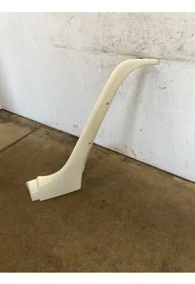 FREIGHTLINER Columbia Cab