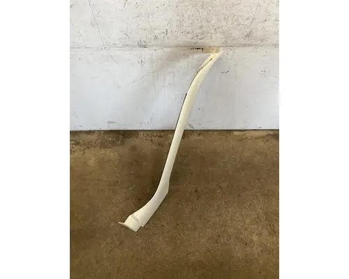 FREIGHTLINER Columbia Cab