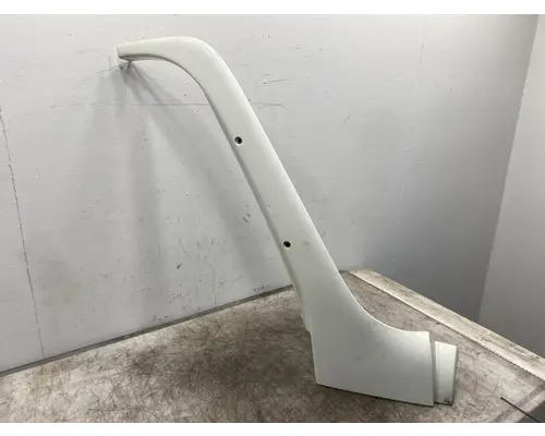 FREIGHTLINER Columbia Cab