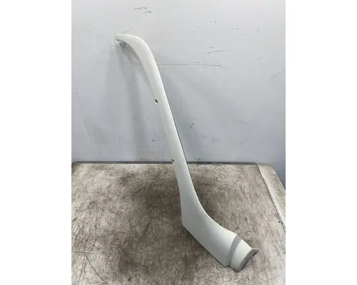 FREIGHTLINER Columbia Cab