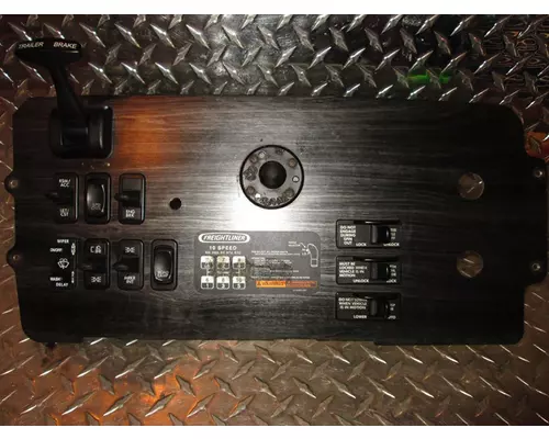 FREIGHTLINER Columbia Dash  Console Switch