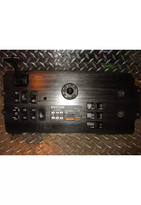 FREIGHTLINER Columbia Dash / Console Switch
