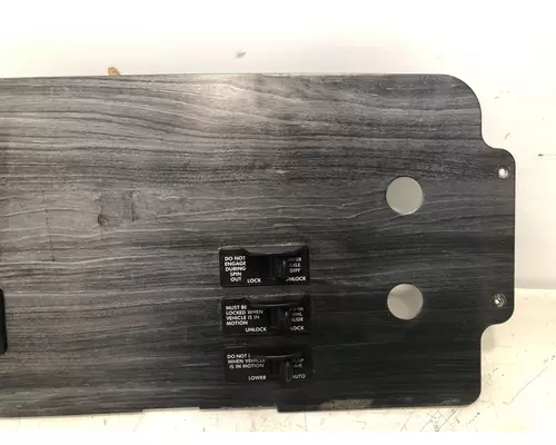 FREIGHTLINER Columbia Dash  Console Switch