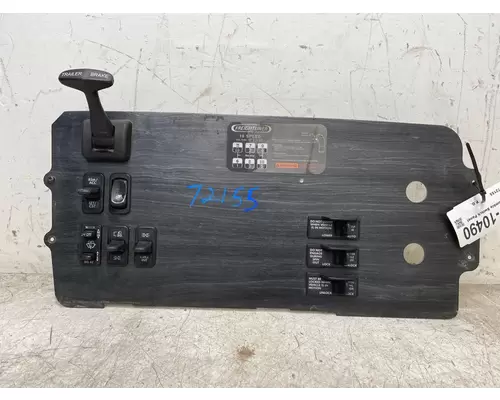 FREIGHTLINER Columbia Dash  Console Switch