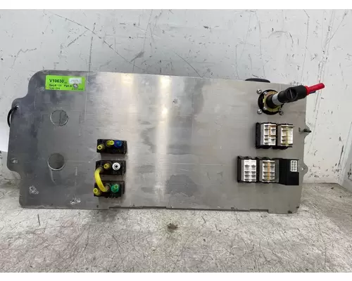 FREIGHTLINER Columbia Dash  Console Switch