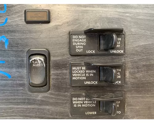 FREIGHTLINER Columbia Dash  Console Switch