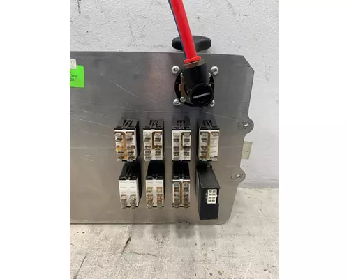 FREIGHTLINER Columbia Dash  Console Switch