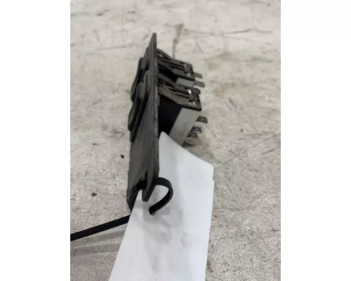 FREIGHTLINER Columbia Dash  Console Switch