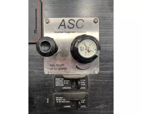 FREIGHTLINER Columbia Dash  Console Switch