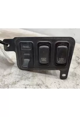FREIGHTLINER Columbia Dash / Console Switch
