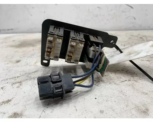 FREIGHTLINER Columbia Dash  Console Switch