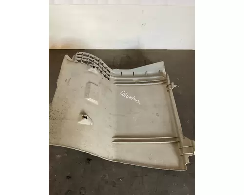 FREIGHTLINER Columbia Dash Panel
