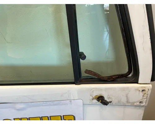FREIGHTLINER Columbia Door Assembly, Front