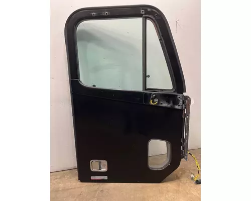 FREIGHTLINER Columbia Door Assembly, Front