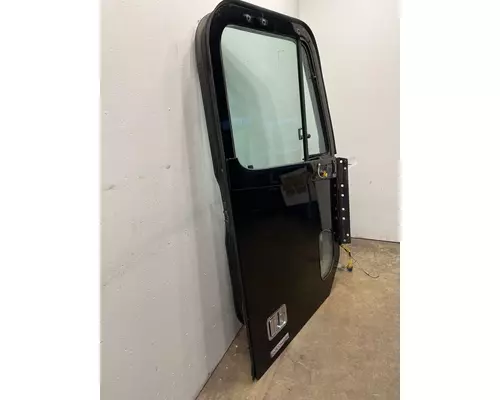 FREIGHTLINER Columbia Door Assembly, Front