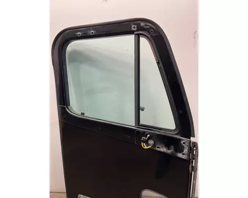 FREIGHTLINER Columbia Door Assembly, Front
