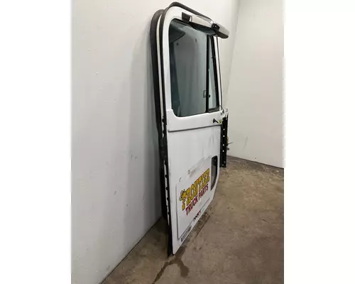 FREIGHTLINER Columbia Door Assembly, Front