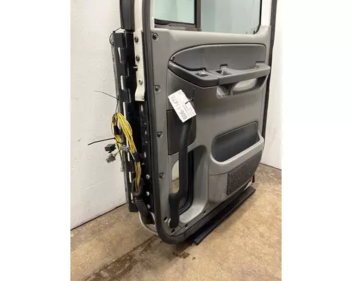 FREIGHTLINER Columbia Door Assembly, Front