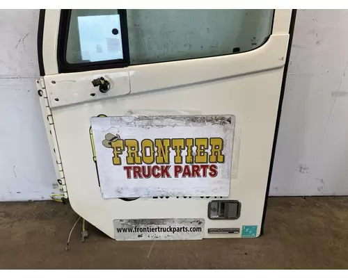 FREIGHTLINER Columbia Door Assembly, Front