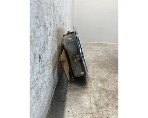 FREIGHTLINER Columbia Door Handle