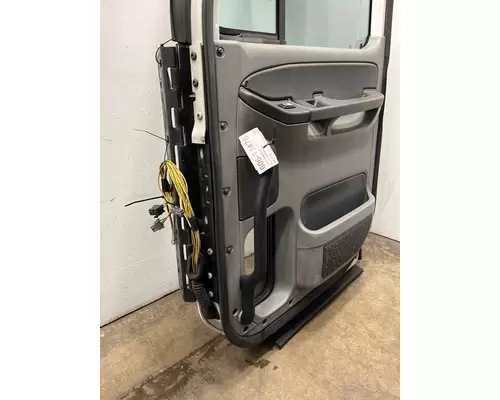 FREIGHTLINER Columbia Door